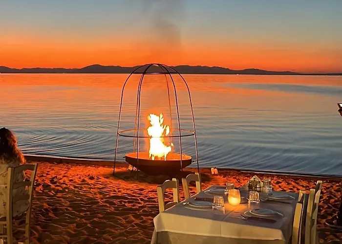 Apartment Near The Sea